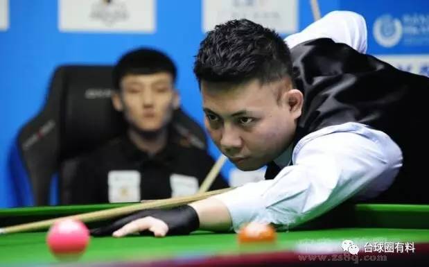 相比之下 相比之下