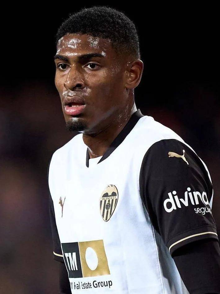 场上挥汗如 场上挥汗如