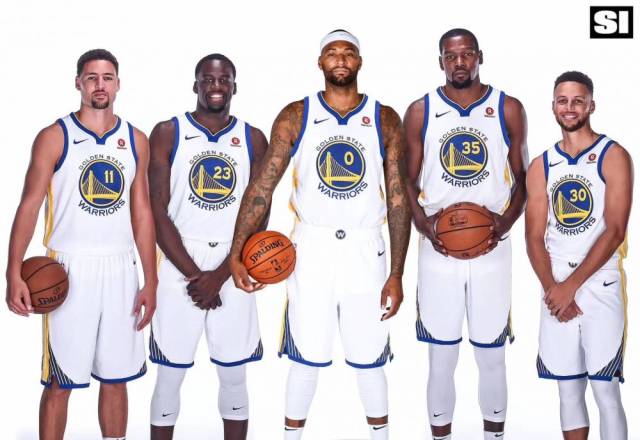 他在边缘球 他在边缘球